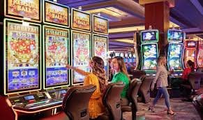 Sistem tier loyalitas redmitoto dengan rewards bertingkat